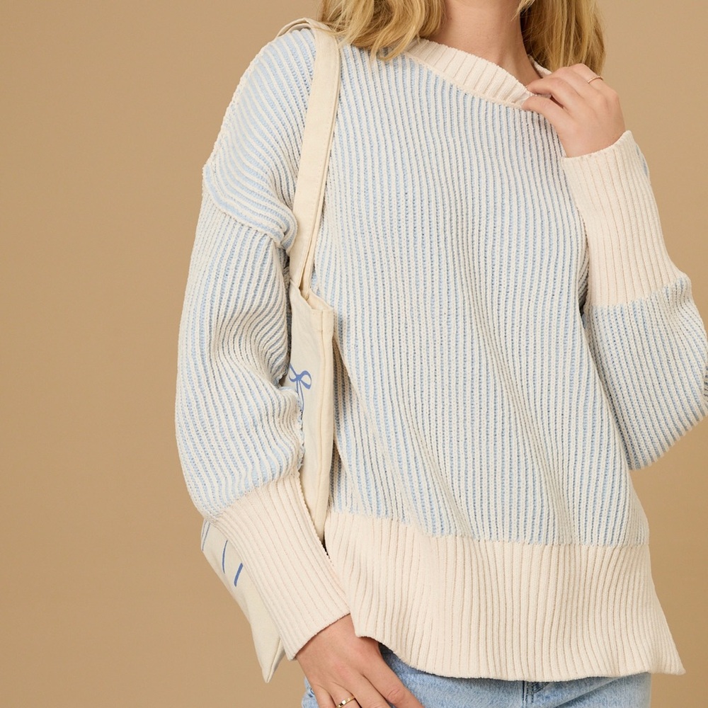 ALTER’D STATE
Crew Neck Sweater